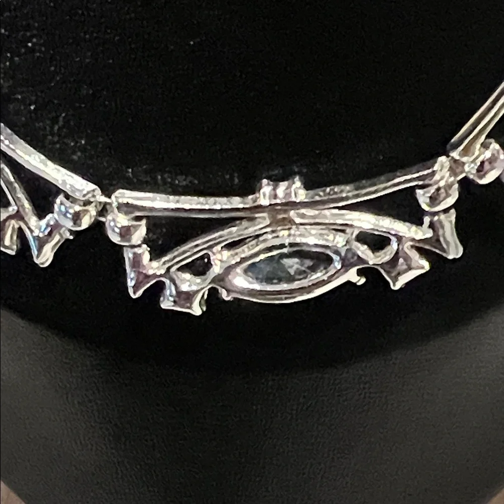 Vintage Silver and Black Necklace - Picture 4 of 4